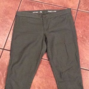 97% cotton textured GAP skinny jeans